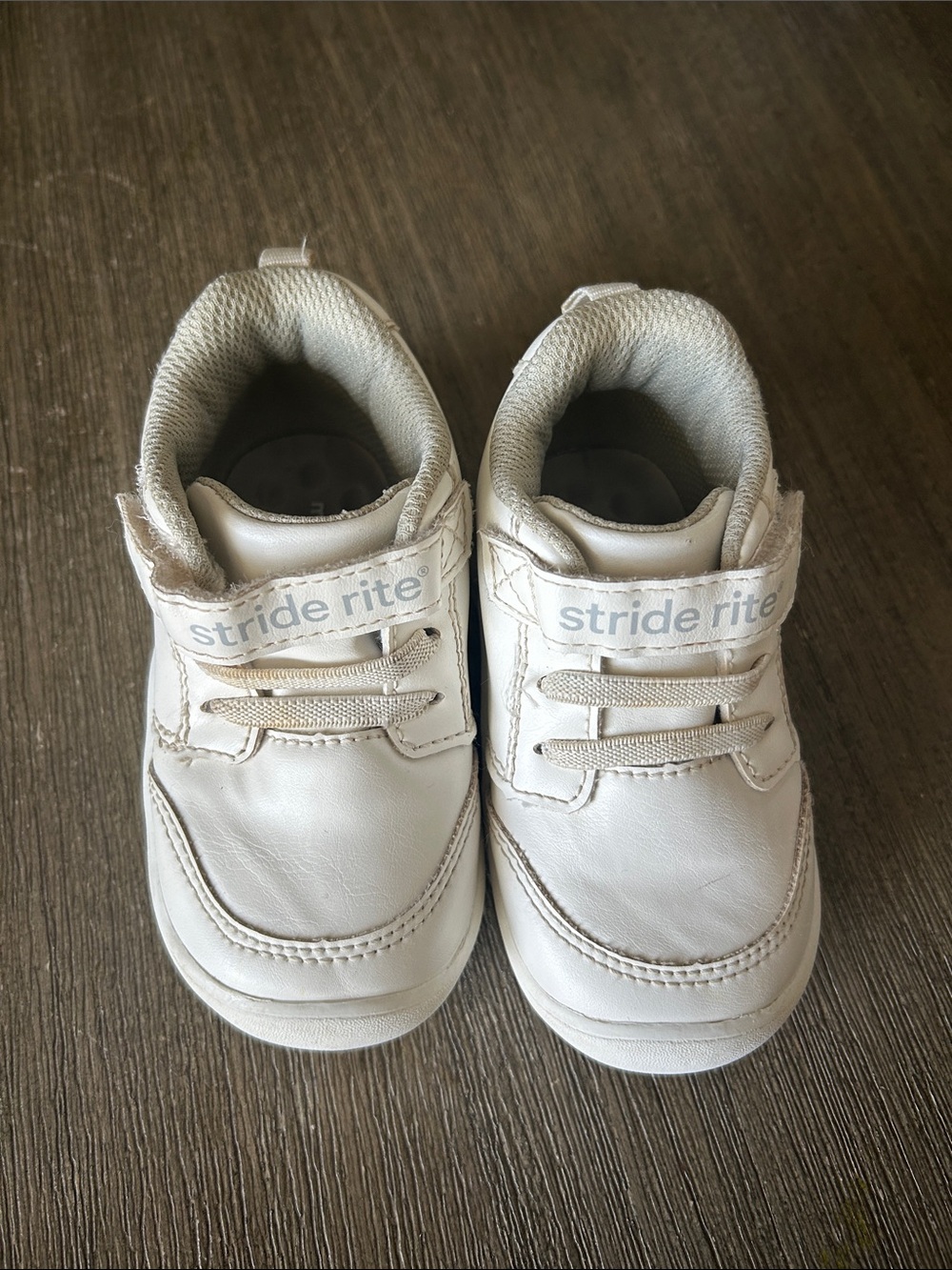 Stride Rite 360 Taye 2.0 Kid's Machine Washable Adjustable Width Easy On/Off.